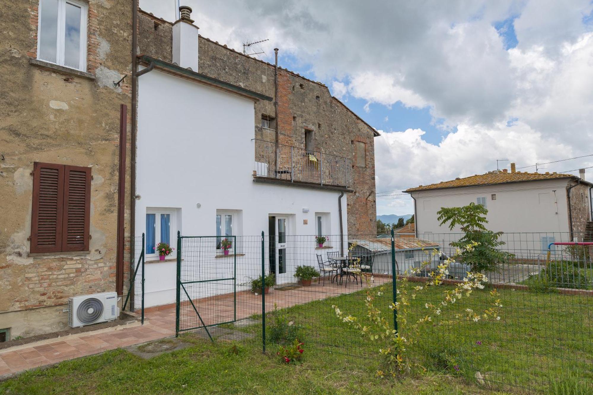 Lecasedicatia Holiday home